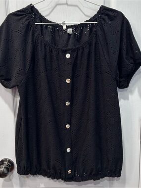 EST. 1946 Women’s Black Eyelet Faux Button-Front Peasant Blouse Elastic Btm MD